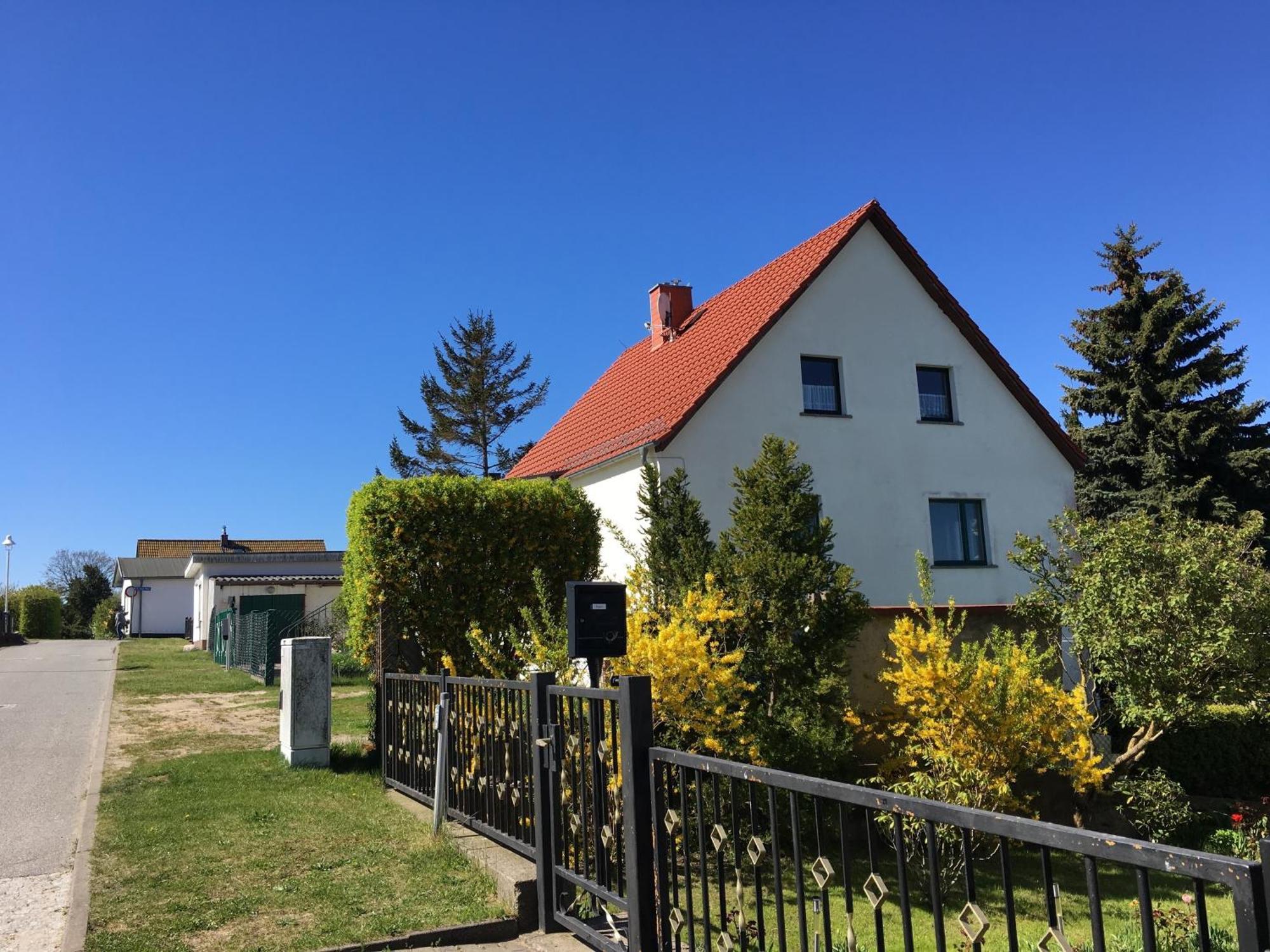 Ferienwohnung Chihuahua Thiessow Εξωτερικό φωτογραφία
